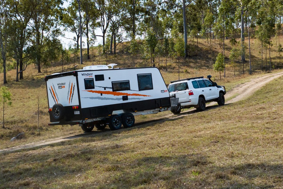 Windsor-Blog-Image-Towing-1200x800.jpg